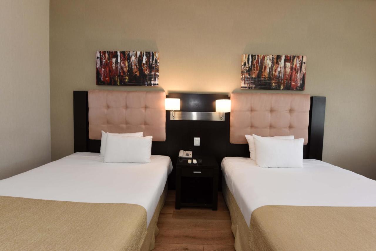 Howard Johnson Resort & Convention Center Ezeiza Ngoại thất bức ảnh