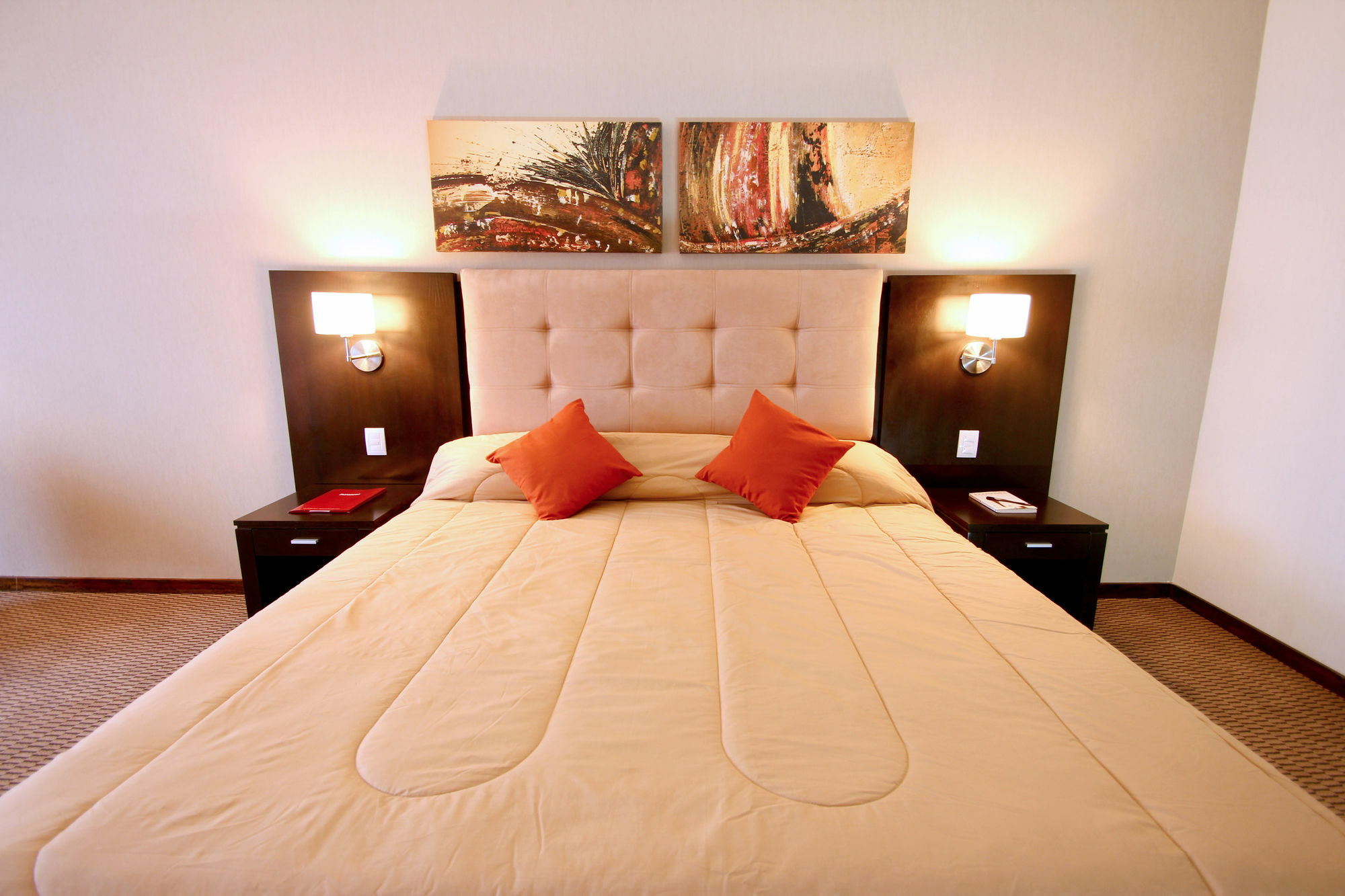 Howard Johnson Resort & Convention Center Ezeiza Ngoại thất bức ảnh