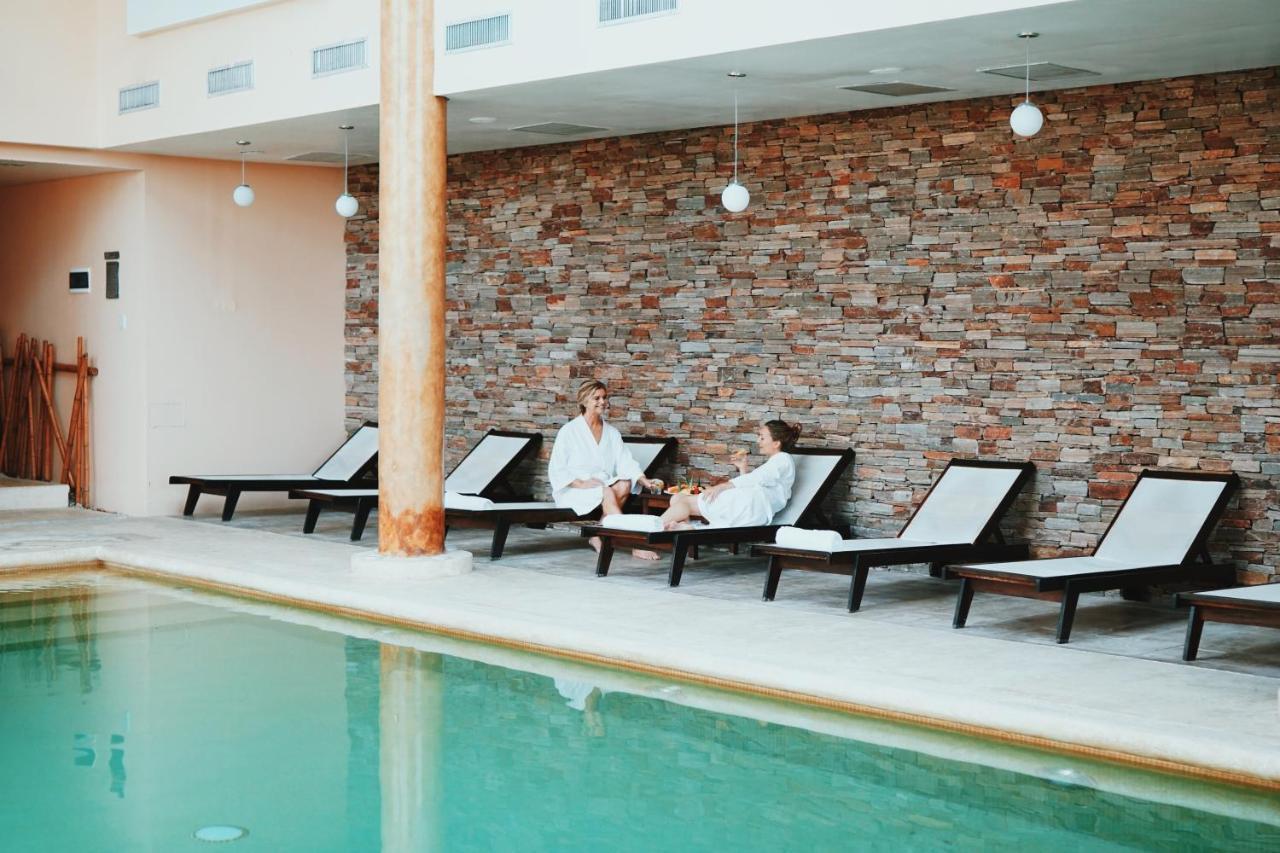 Howard Johnson Resort & Convention Center Ezeiza Ngoại thất bức ảnh
